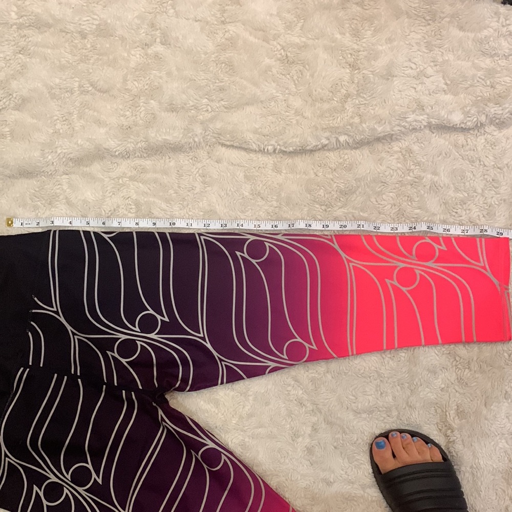 Fabletics legging - Picture 4 of 4